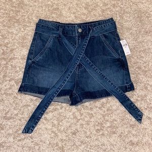Gap Hi-Rise Shorts BNWT
